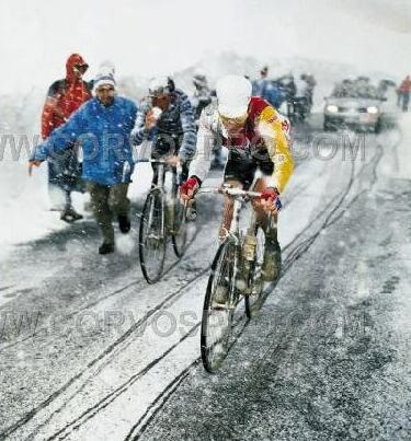 Beetje bikkel fietst Beetje bikkel fietst