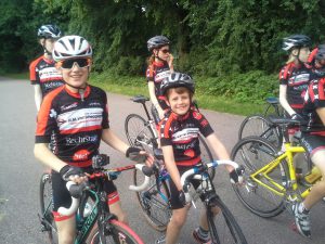 Tibo en Tristan (e.v.a.): lol in de Funcompetitie